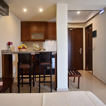 24 Seven Boutique Hotel Malia  Exterior photo
