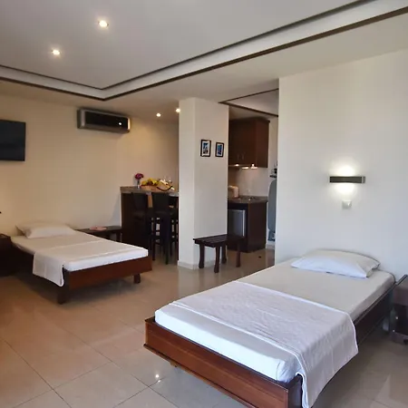 24 Seven Boutique Hotel Malia  Exterior photo