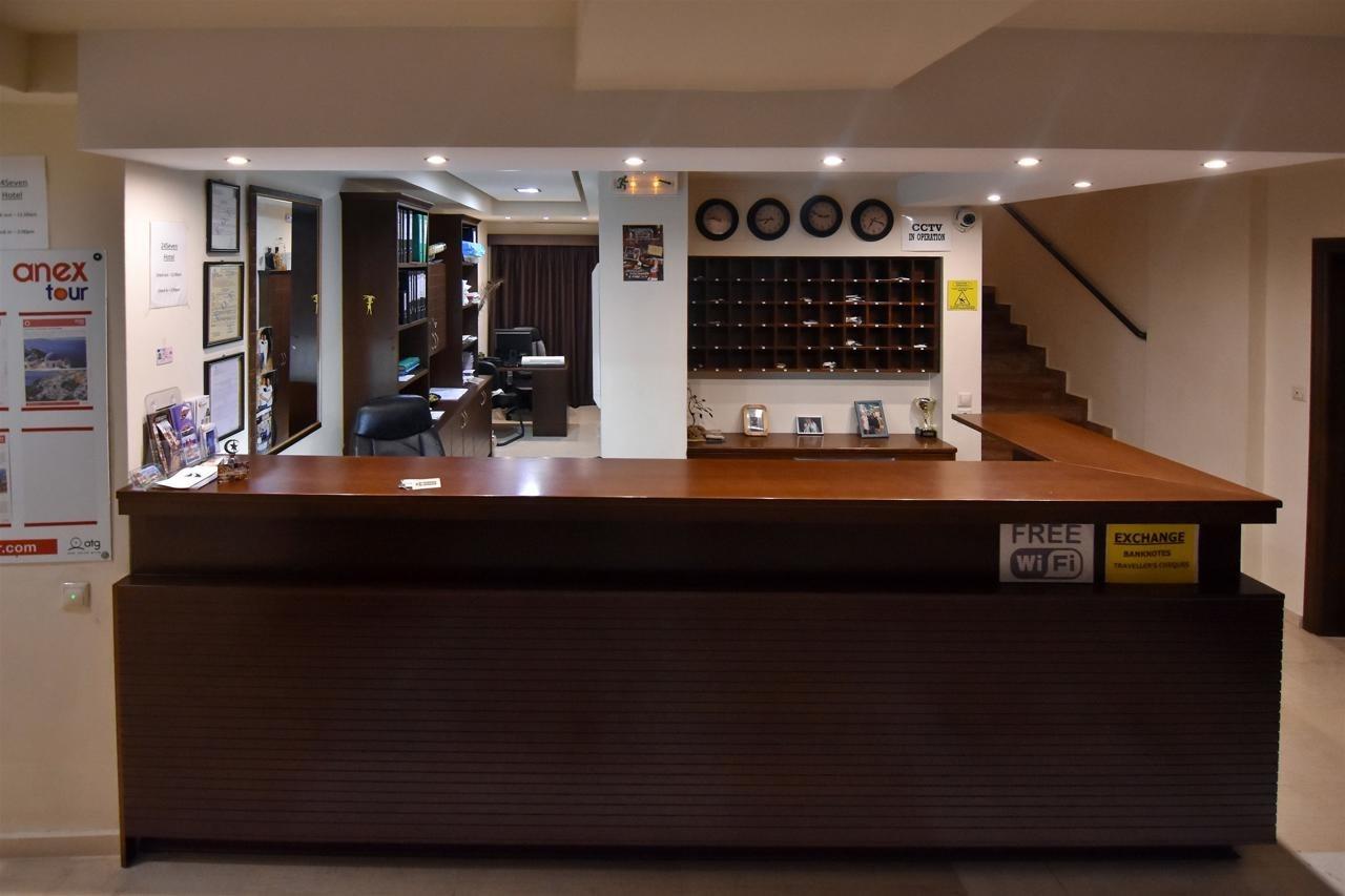 Hotel 24 Seven Boutique Malia